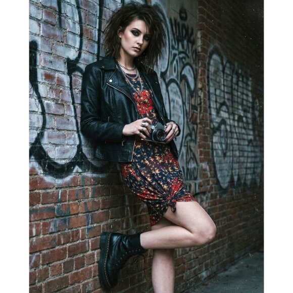 LuLaRoe Julia Dress Size L | Bold Floral Bodycon Midi | NWT Fall Vibes - Picture 1 of 11